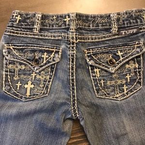 Cowgirl Tuff “Believe it’s possible” jeans